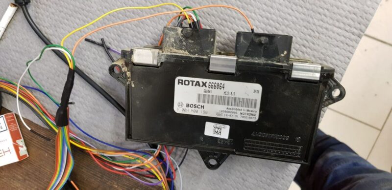 Řídící jednotka Rotax - zvýšení výkonu stroje can-am