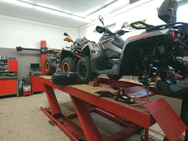 Servis čtyřkolek can-am Outlander
